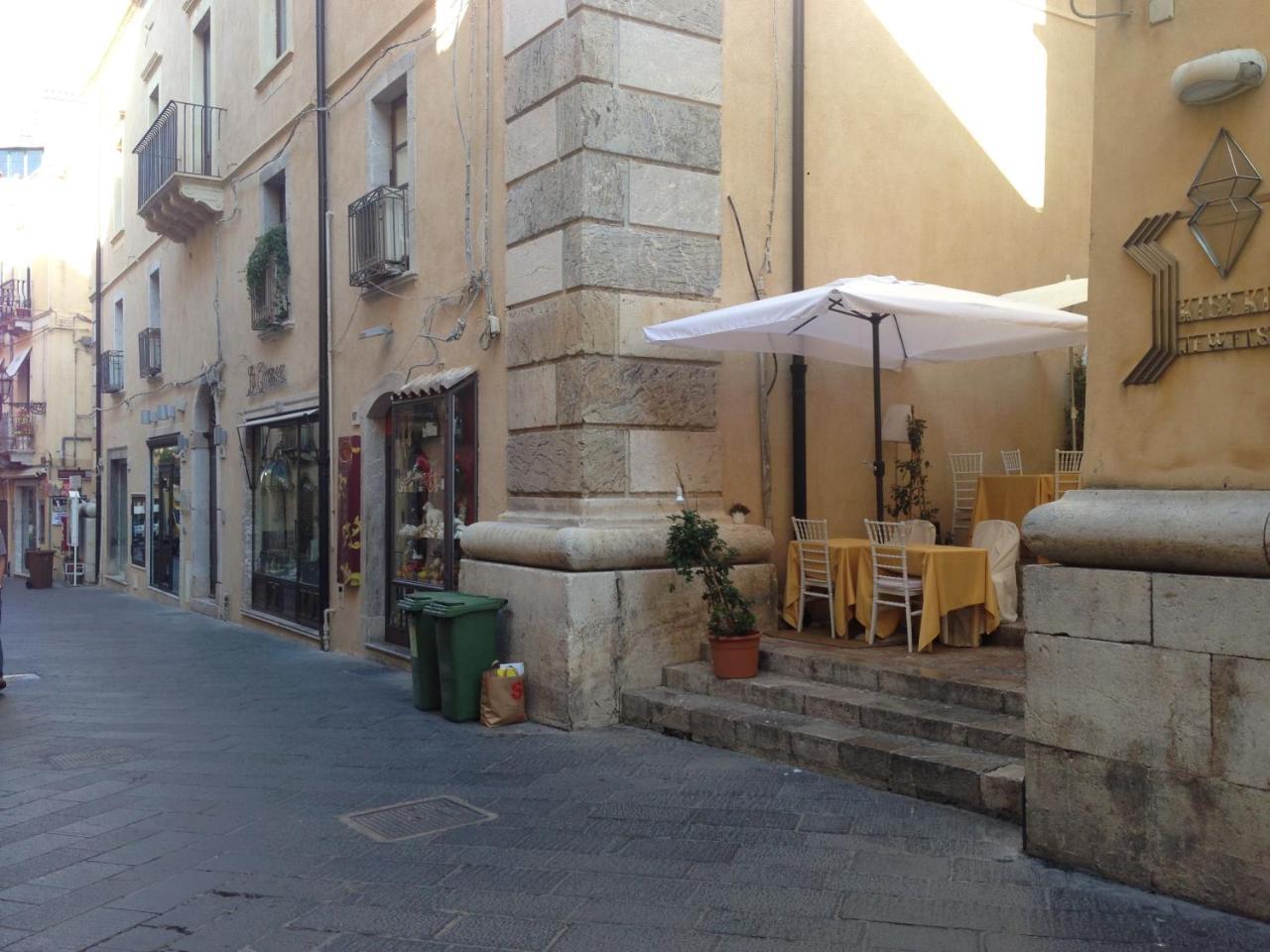 B&B Elegance Taormina Exterior photo
